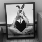 View applecorn (🖤𝙲𝚘𝚛𝚕𝚒𝚜𝚝𝚊🖤) OnlyFans 150 Photos and 41 Videos gallery 

 profile picture