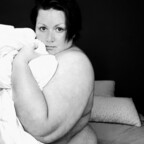 View Blue Eyes Big Thighs (blueeyesbigthighs) OnlyFans 49 Photos and 32 Videos leaks 

 profile picture