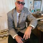 View charismatic91211 (Mike Nidra) OnlyFans 49 Photos and 32 Videos for free 

 profile picture