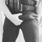 View Donut Cuffs (donutsandcuffs) OnlyFans 259 Photos and 123 Videos leaked 

 profile picture