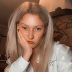 View ellarenate7 (Ella) OnlyFans 49 Photos and 32 Videos for free 

 profile picture