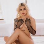 View eva.black (🔞Naughty Eva Black🔞) OnlyFans 152 Photos and 38 Videos for free 

 profile picture