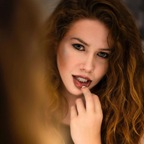 Onlyfans free content foxyrouxie 

 profile picture