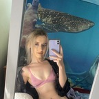 View Laur🍒 (laurynshelly) OnlyFans 54 Photos and 32 Videos leaks 

 profile picture