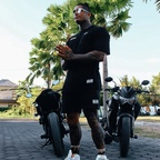 View Leon (leon_traveling) OnlyFans 49 Photos and 32 Videos leaked 

 profile picture