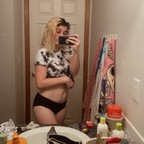 View lilsmokey1010 (Dawn Marie) OnlyFans 49 Photos and 32 Videos leaked 

 profile picture