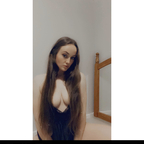 Onlyfans leak littlesubmissiveraven 

 profile picture