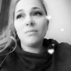 lizzy_waterfall (Lizzy Waterfall) free OnlyFans Leaked Videos and Pictures 

 profile picture