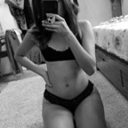 View morganmonro (Morgan.Monro) OnlyFans 49 Photos and 32 Videos leaks 

 profile picture