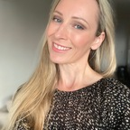 mrsozemma (Emma) OnlyFans Leaked Content 

 profile picture