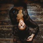 nikkicole17 (Nikki) OnlyFans Leaked Videos and Pictures 

 profile picture