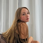 View rosealyna OnlyFans content for free 

 profile picture