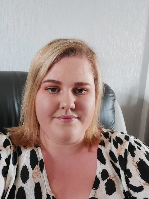 sassysoph95 onlyfans leaked picture 2