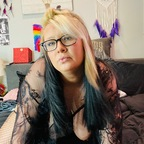 thatcutecouple2005 (Seductive Moon Goddess) OnlyFans content 

 profile picture