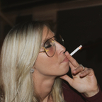 Onlyfans free content the.herb.wife 

 profile picture
