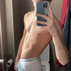 View tomanglxx (TomAnglXX😇) OnlyFans 84 Photos and 32 Videos gallery 

 profile picture