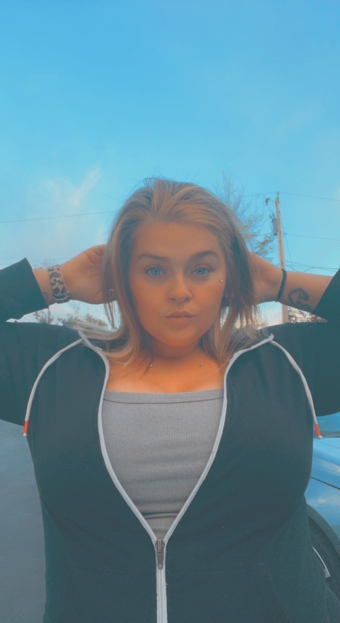 Header of toxthiccmarie