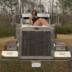 Hot @trucker_gurl30 leaks Onlyfans gallery for free 

 profile picture