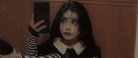 Header of ursecretlia