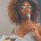 Onlyfans free content velvethoneybee 

 profile picture
