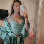 View vipemmi (Emmi Jo 💜) OnlyFans 210 Photos and 76 Videos for free 

 profile picture