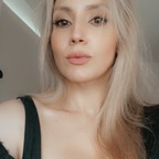 View xLunaBellexx (xlunabellexx) OnlyFans 49 Photos and 32 Videos for free 

 profile picture