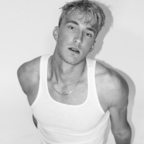 zacsparadise OnlyFans Leaked Photos and Videos 

 profile picture